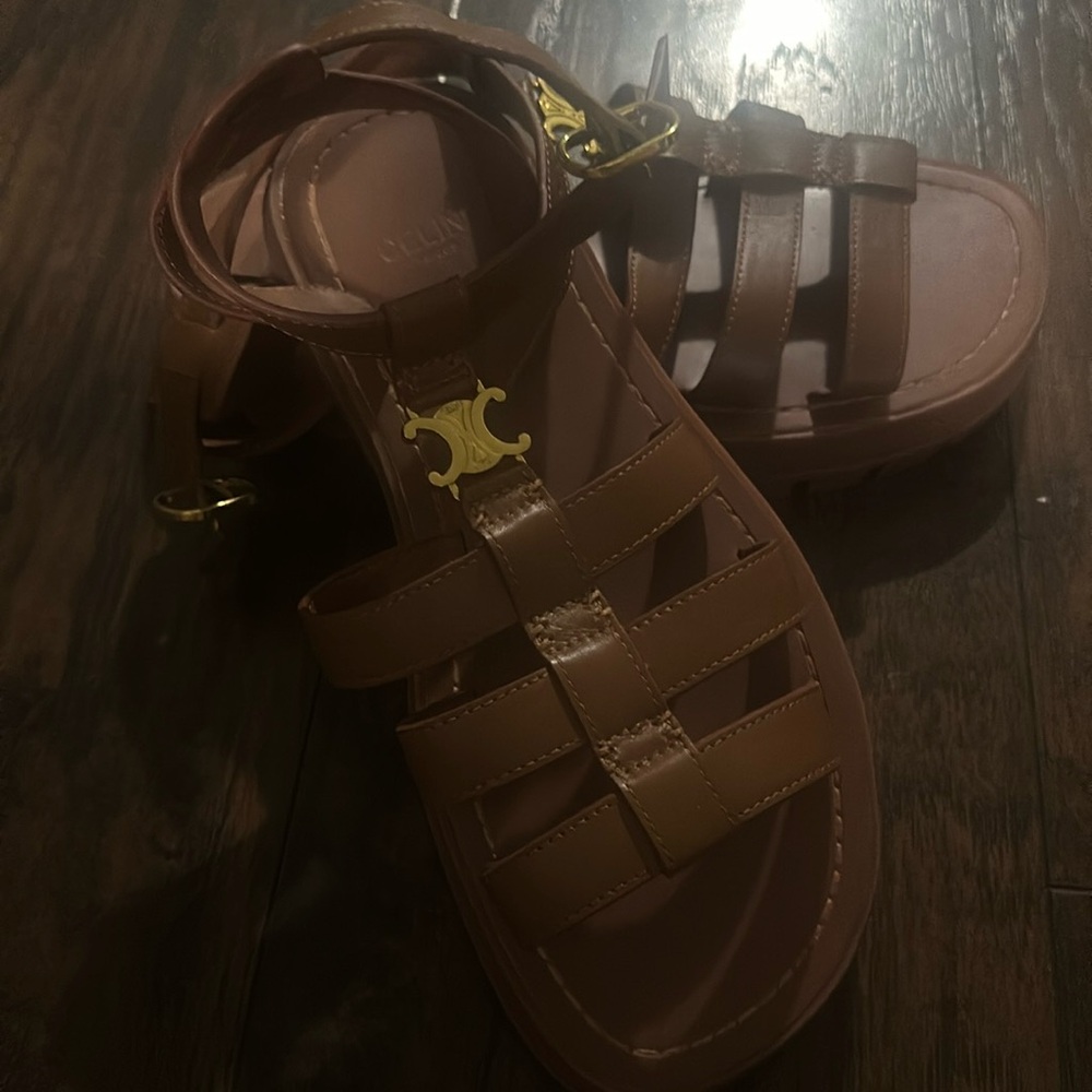 Celine Sandles